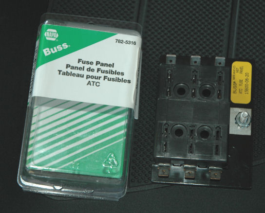 aux_fuse_panel_5155q.jpg