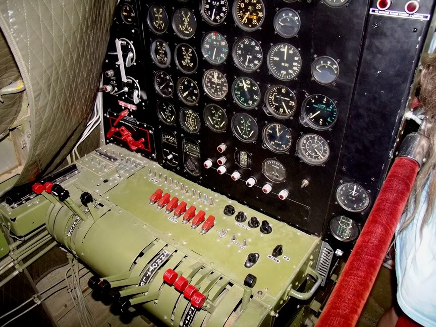 B-29FltEngineerSm.jpg