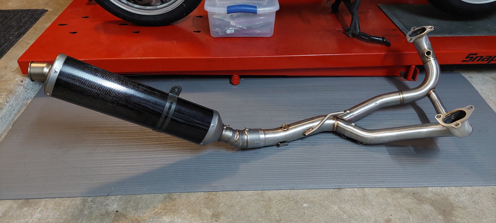 Exhaust with ZRX Akro can.jpg