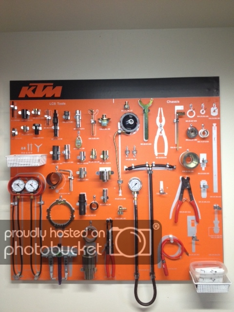 LC8ToolBoard_zpsb01348f1.jpg