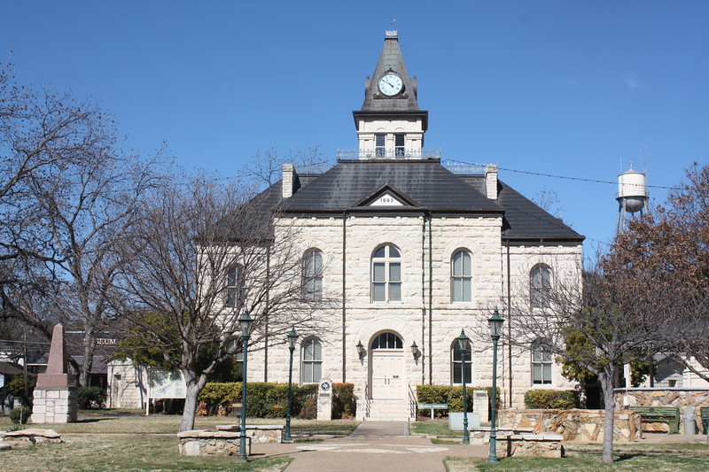 mervelle%20County%20Courthouse%20Glen%20Rose%204-L.jpg