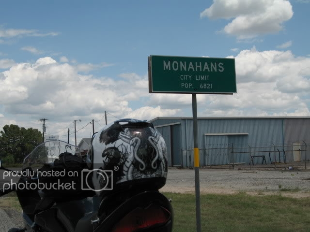 Monahans002.jpg