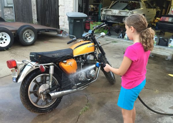 normal_CB750_holly_wash1.jpg