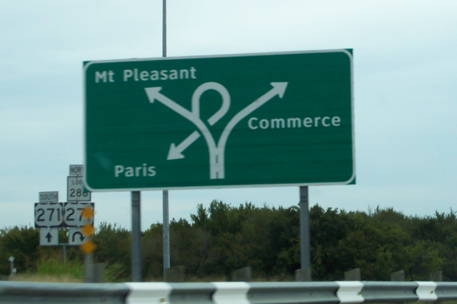 paris sign.PNG