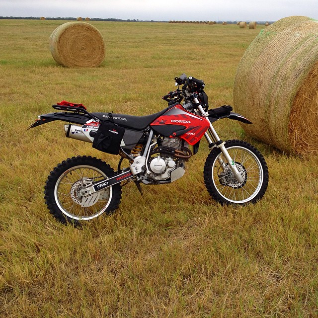 xr400_3.jpg