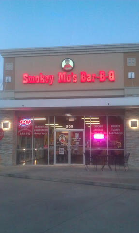 Smokey Mo's 03a.jpg