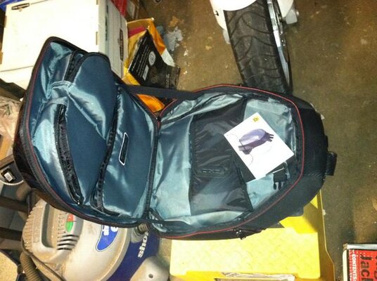 Axio Tank Bag inside.jpg