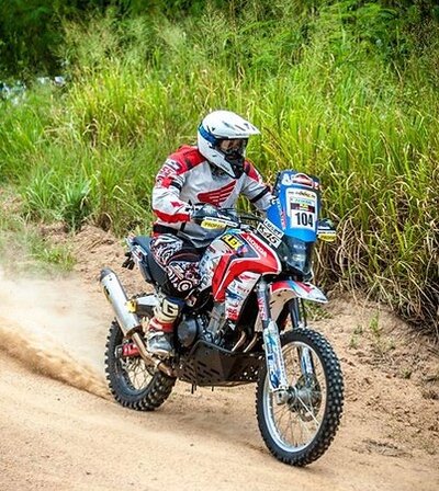 cb500x Thai Rally bike.jpg