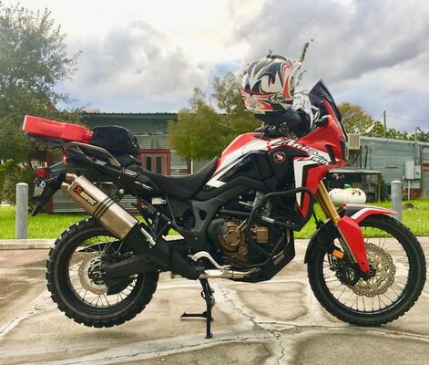 Africa Twin 1.jpg